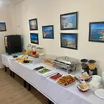 Al Hotel